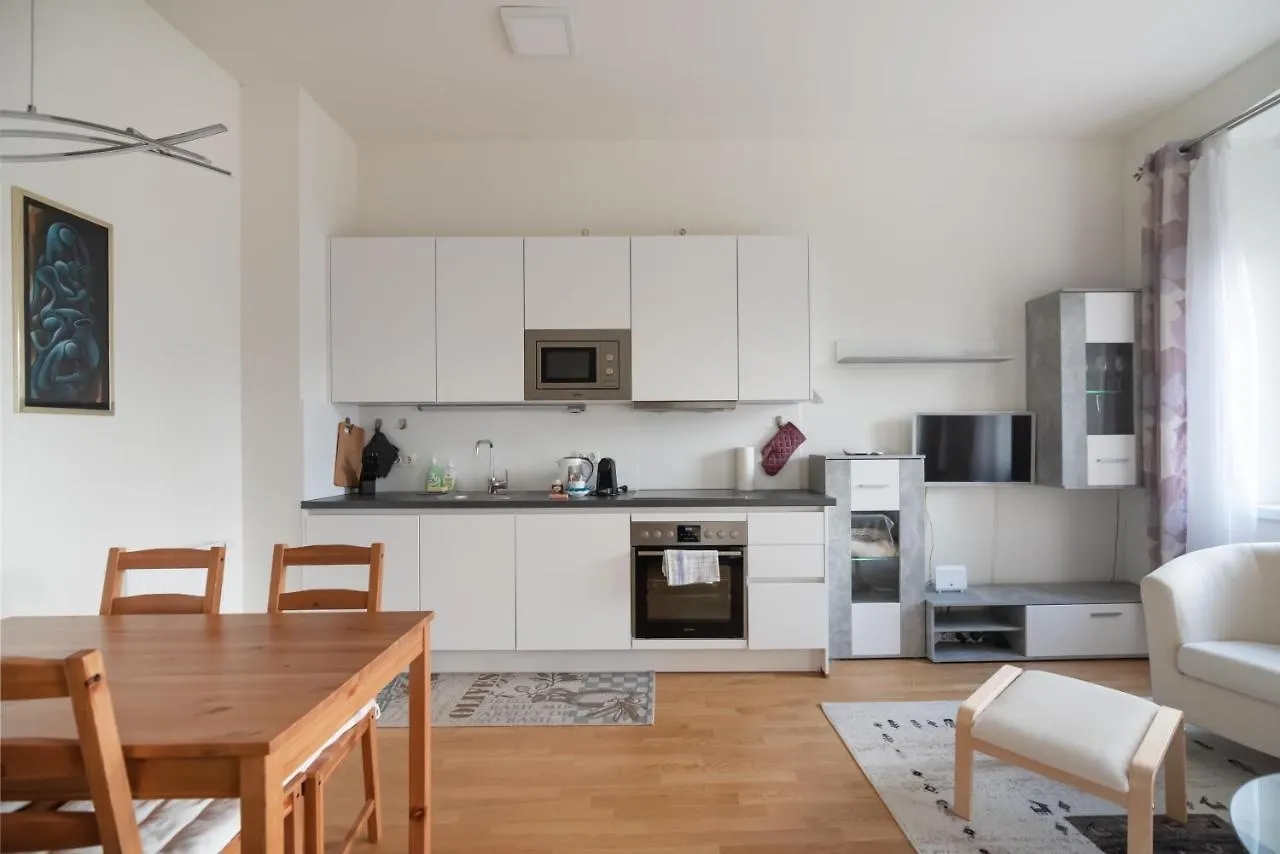 An Der Donau, 10 Minuten Ins Zentrum, Klimaanlage Wien Apartment