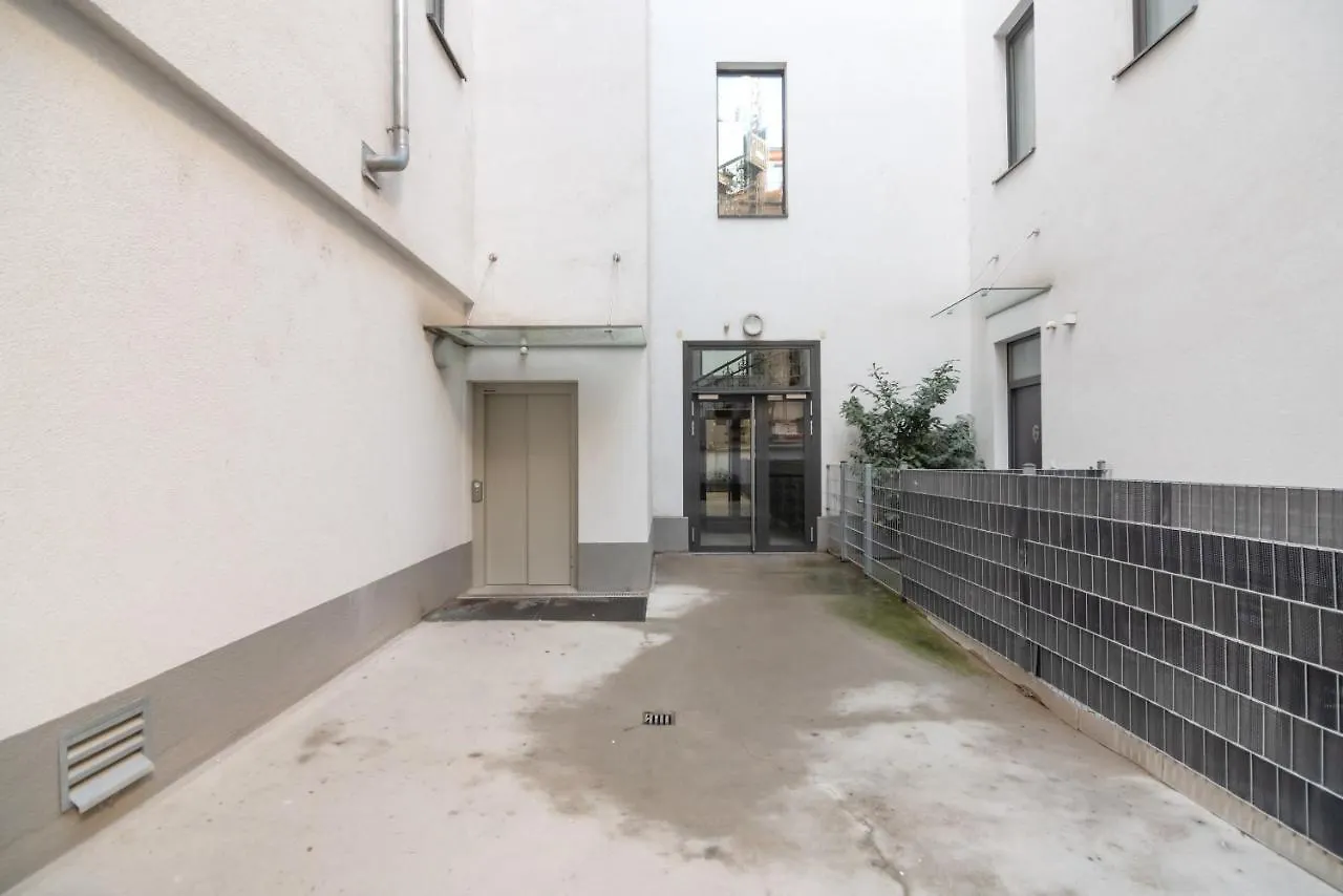 An Der Donau, 10 Minuten Ins Zentrum, Klimaanlage Wien Apartment