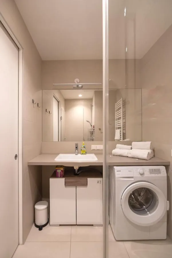 An Der Donau, 10 Minuten Ins Zentrum, Klimaanlage Wien Apartment